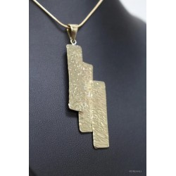 Collier et pendentif martelé en laiton