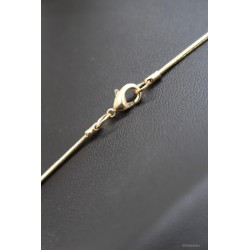 Collier et pendentif martelé en laiton